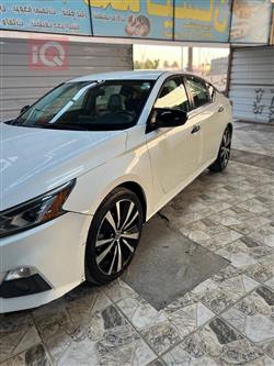 نیسان ئەلتیما